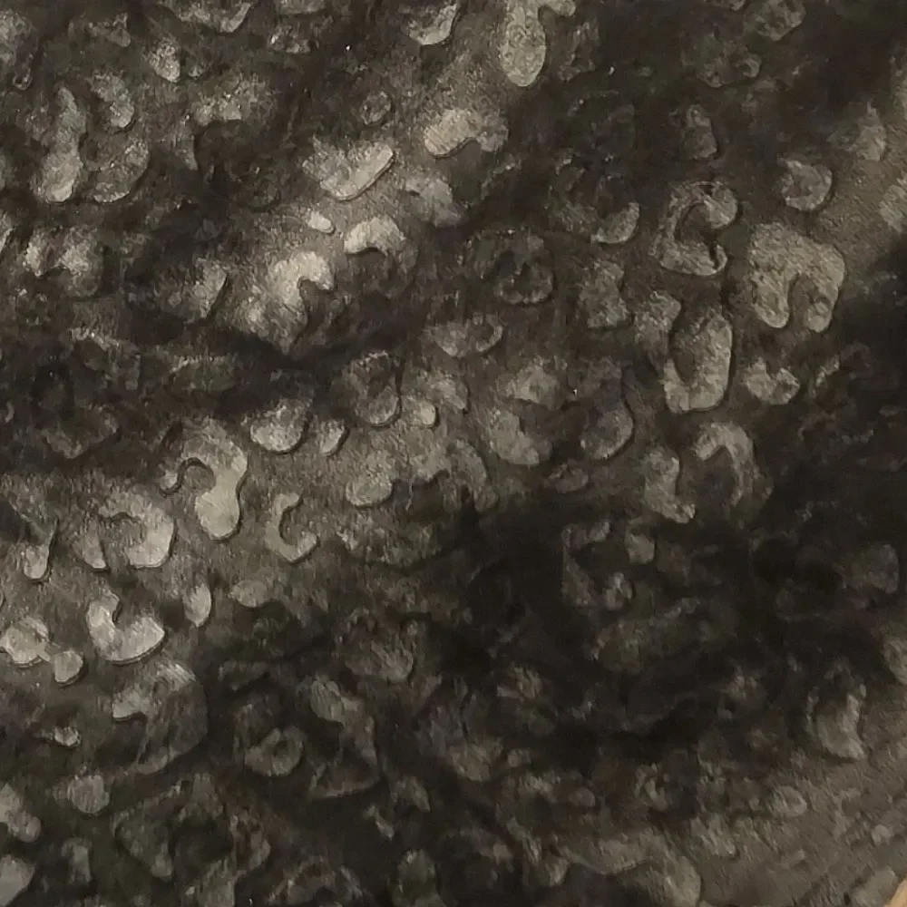 Betsey Johnson Leopord Print Plush Twin Throw Blanket- Black